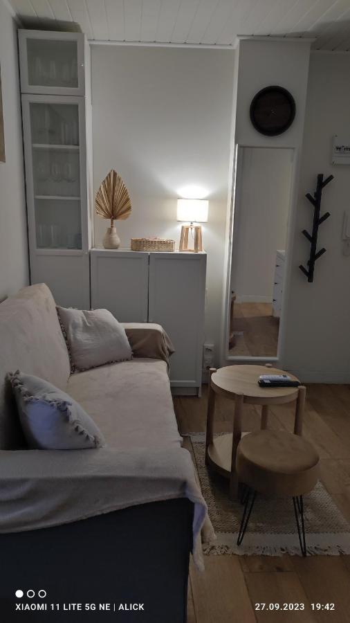 Apartament 库列拉 外观 照片